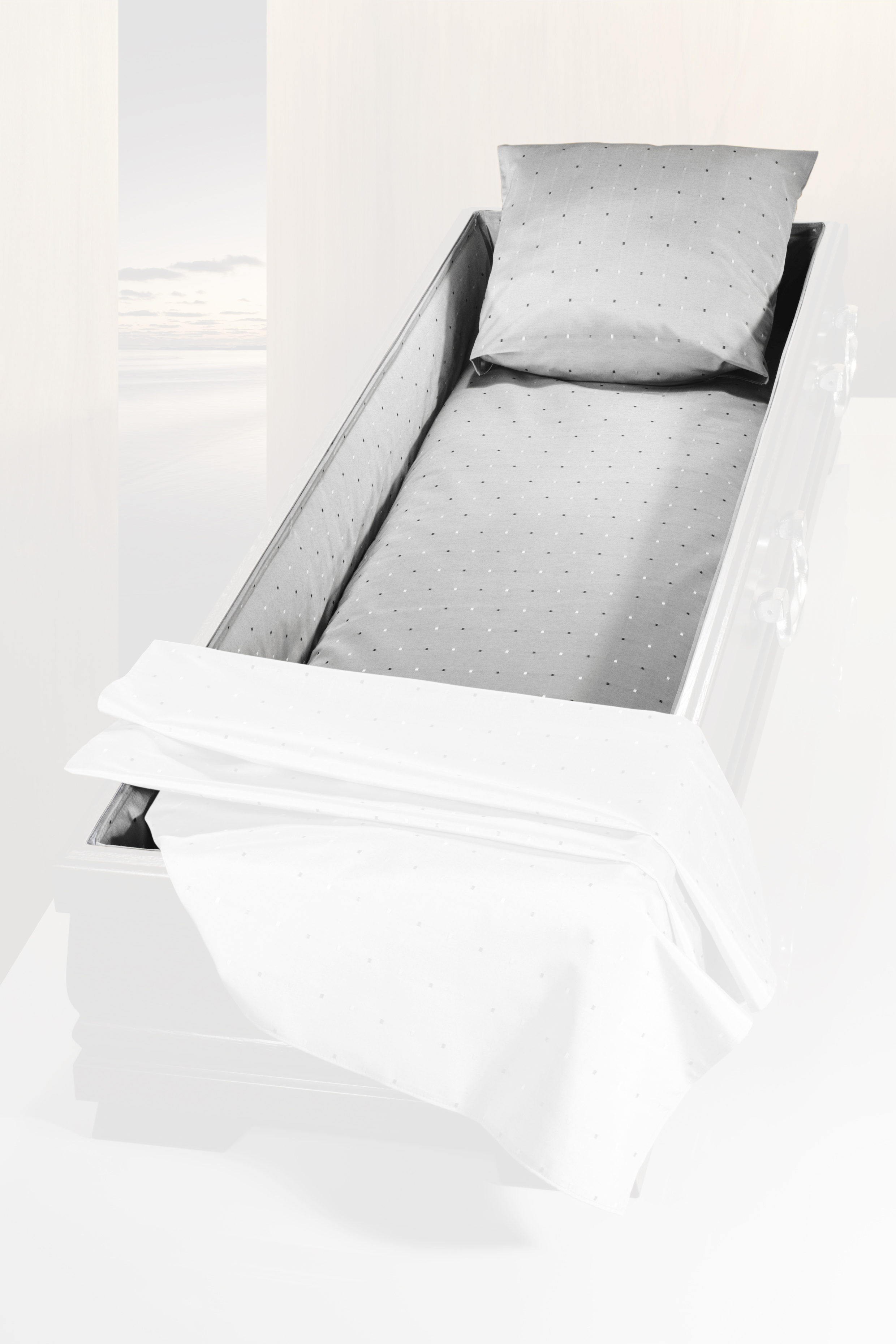 Sarginnenauskleidung 1250 Karo grau, mit Kopfkissen, Seitenstreifen und Mittelteil