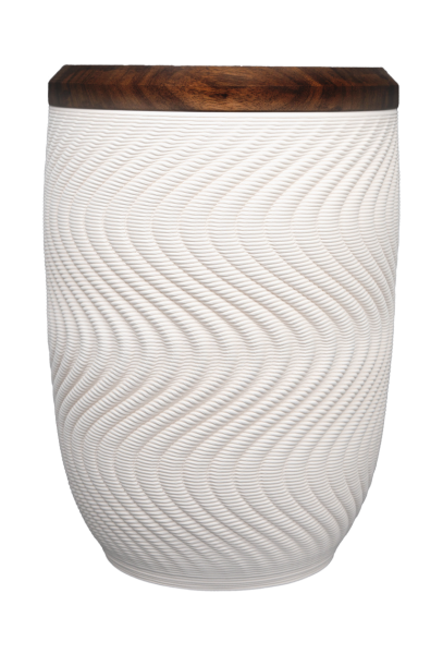Urne Nr. 77113 Keramik, crèmematt, Struktur: Stromlinie 3D-Druck, Deckel Nussbaum